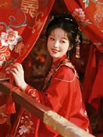 未婚夫逼我替庶妹嫁老男人為妾，我成了國母